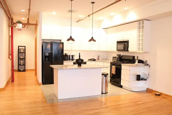 Rented by Level Group | media 26