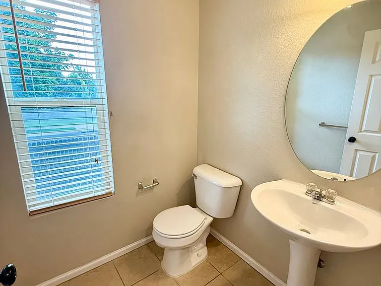 2045 Prairie Hill Dr — Photo 11