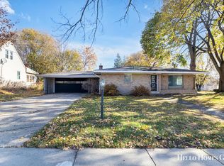 1400 Emerson Ave NW, Grand Rapids, MI 49504