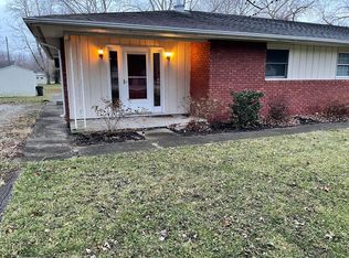 200 Brewer Rd APT 1, Danville, IL 61834