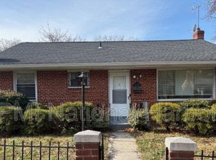 1235 Chaplin St SE, Washington, DC 20019