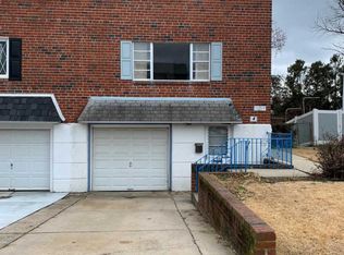 11217 Jeanes St, Philadelphia, PA 19116