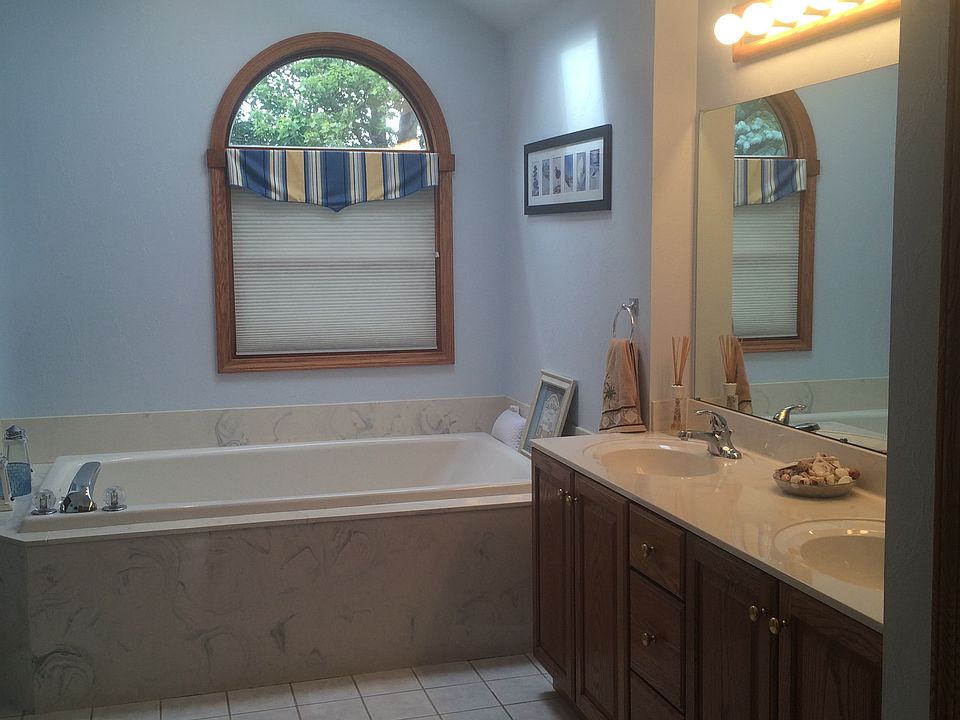1st image of 6031 Pinedale Dr