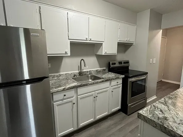 (undisclosed Address), Painesville, OH 44077