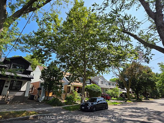 2nd image of 171 Langford Ave