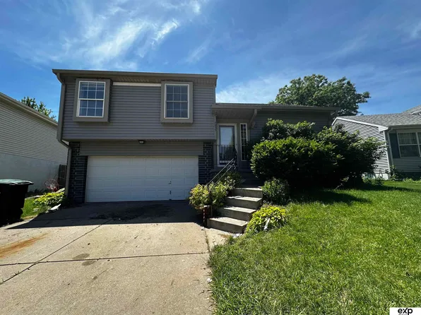 7935 Vernon Ave, Omaha, NE 68134