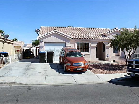 2nd image of 2808 Desert Song Dr