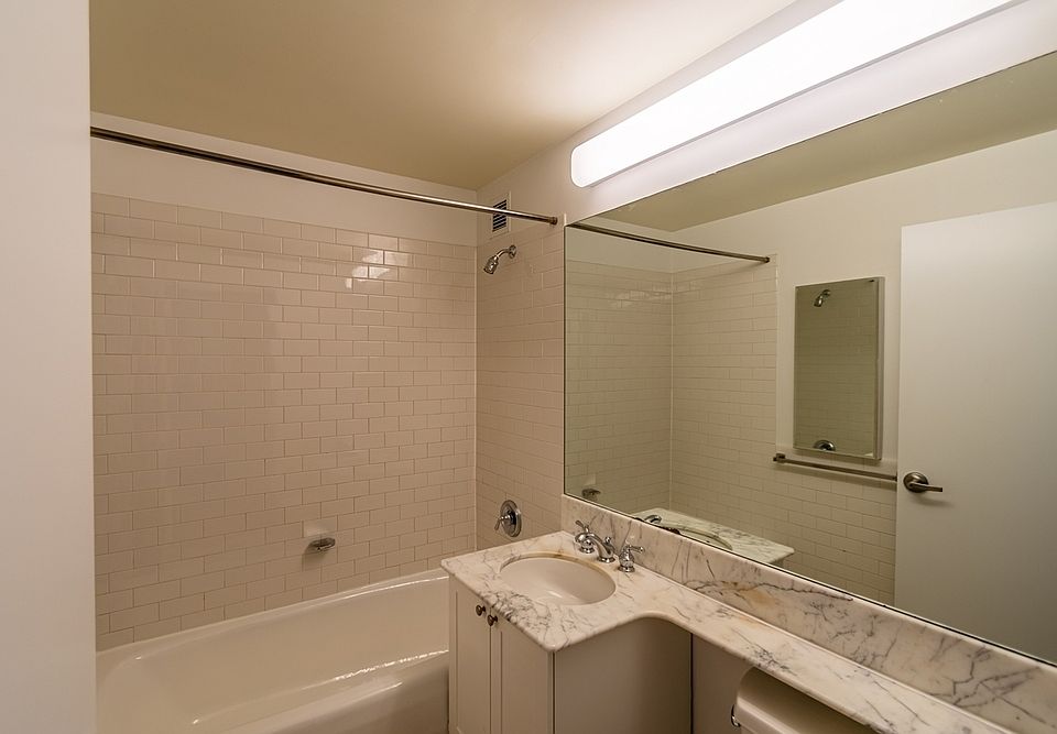 1st image of 15 Park Row APT 9D