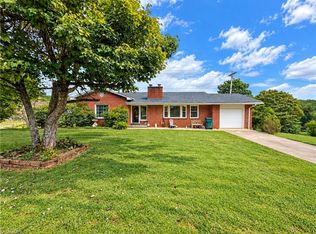 678 Dehart Community Center Rd, Hays, NC 28635
