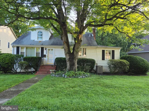 10722 Scott Dr, Fairfax, VA 22030