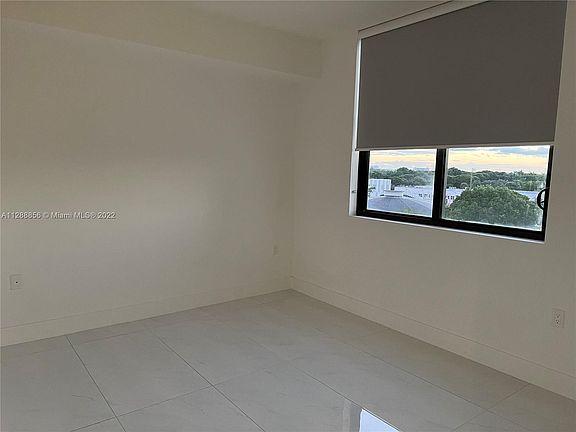 5th image of 301 Altara Ave Unit 533