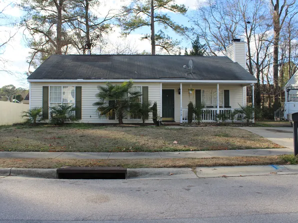 1912 Lake Trout Ln, Raleigh, NC 27610