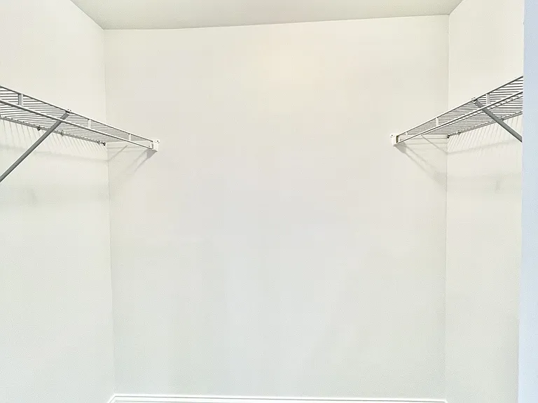 1102 Cavil Hollins Ct — Photo 33