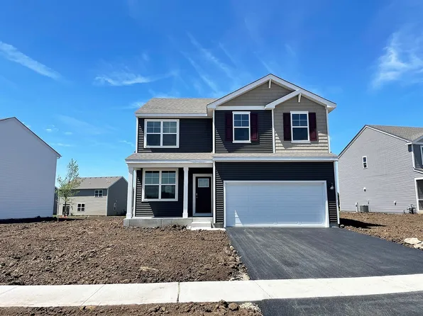 6814 Willow Dr, Wonder Lake, IL 60097