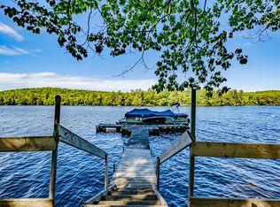 62 Harbor Road, naples, ME 04055