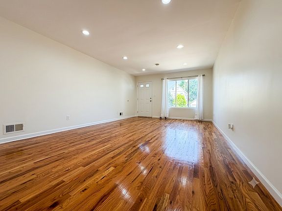 3rd image of 359 Union Ave #1