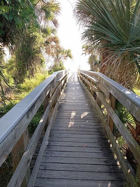 Boardwalk to beach
