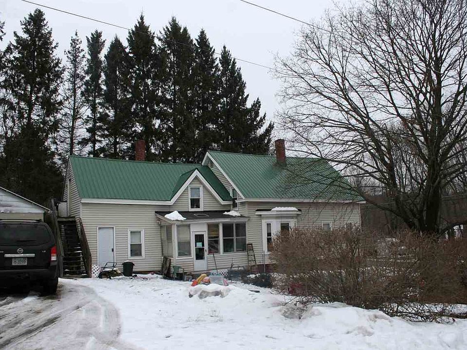 2nd image of 54 Armory St
