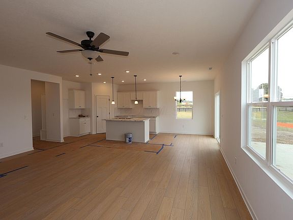 4th image of 1007 Dawsons Dr
