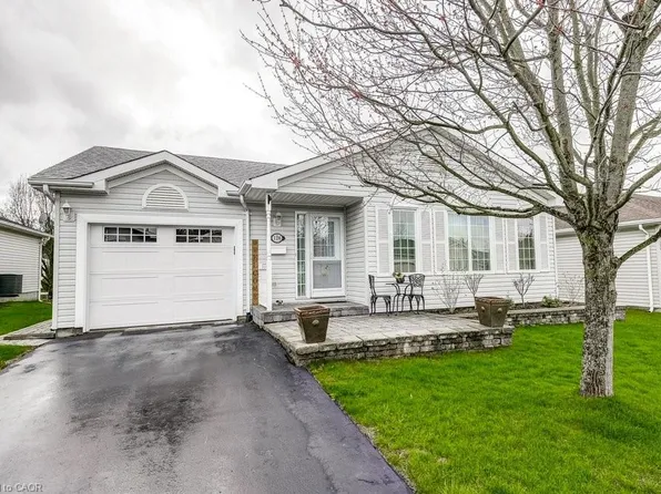 126 Glenariff Dr, Hamilton, ON L8B 1A5