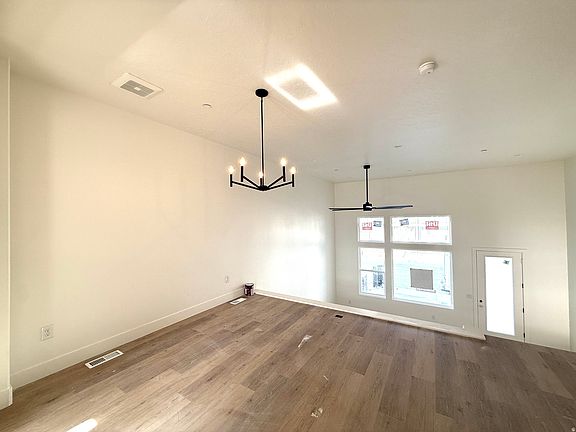 4th image of 10978 S Lake Run Rd W #158