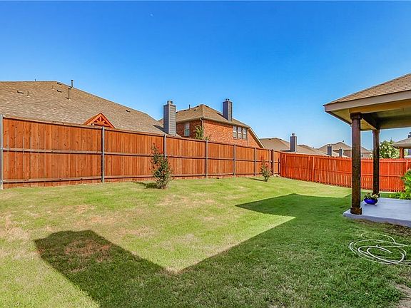 4th image of 3818 Spring Run Ln