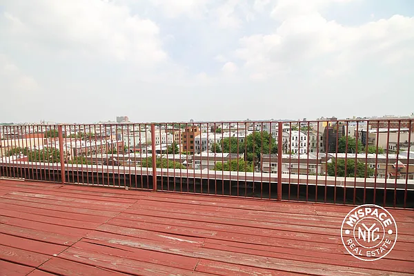 Rented by MySpaceNYC | media 11