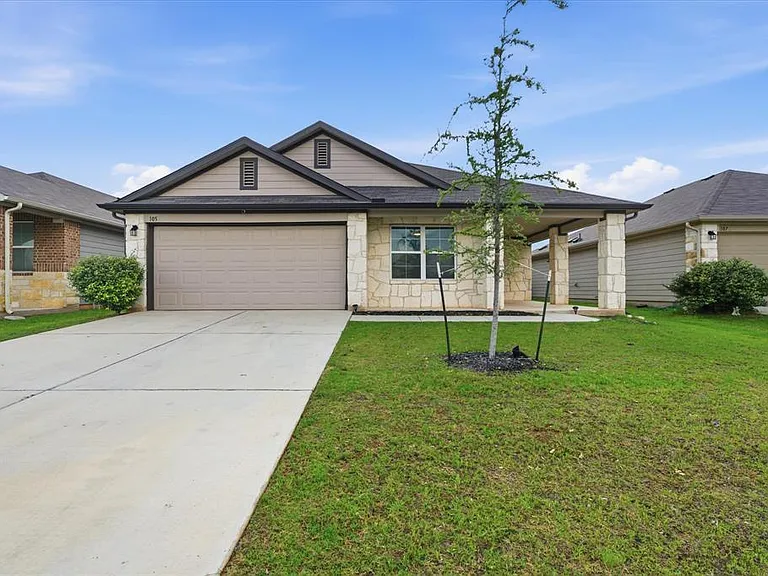 105 Krause Springs Dr — Photo 1