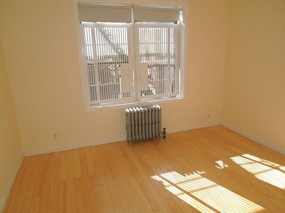3rd image of 75 Ocean Ave APT 5F