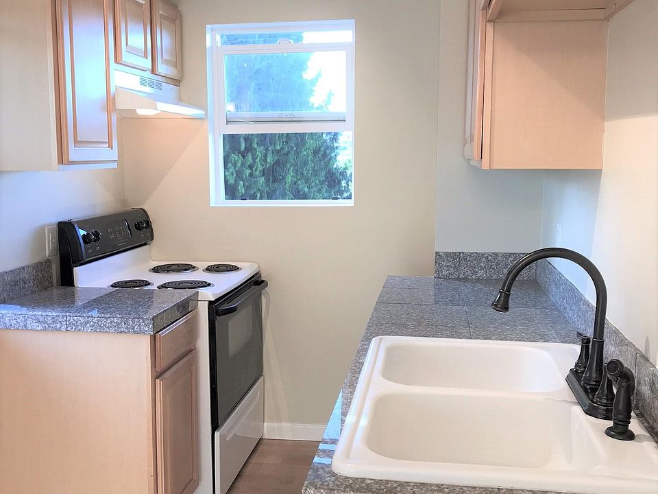 1st image of 925 Highland Ave #5