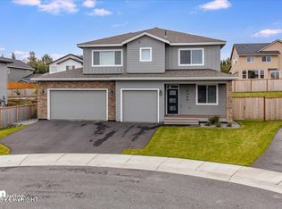 6044 Heather Wood Cir, Anchorage, AK 99502