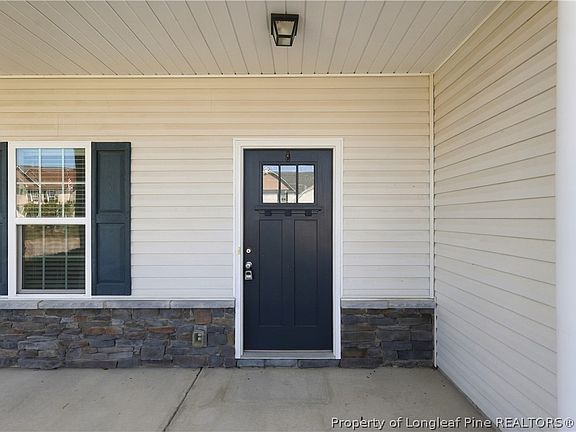 2nd image of 321 Cornhill Rd