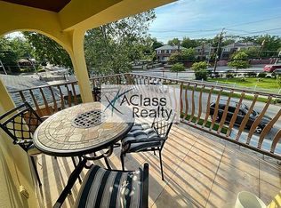 166-14 15th Dr #2, Whitestone, NY 11357