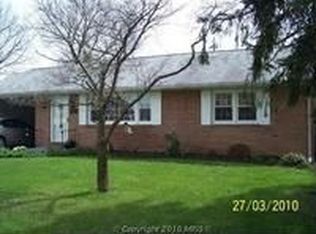 17907 Oak Ridge Dr, Hagerstown, MD 21740