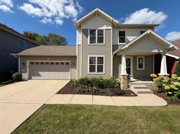 4610 Secret Garden Dr, Mc Farland, WI 53558