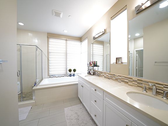 5th image of 7884 Altana Way
