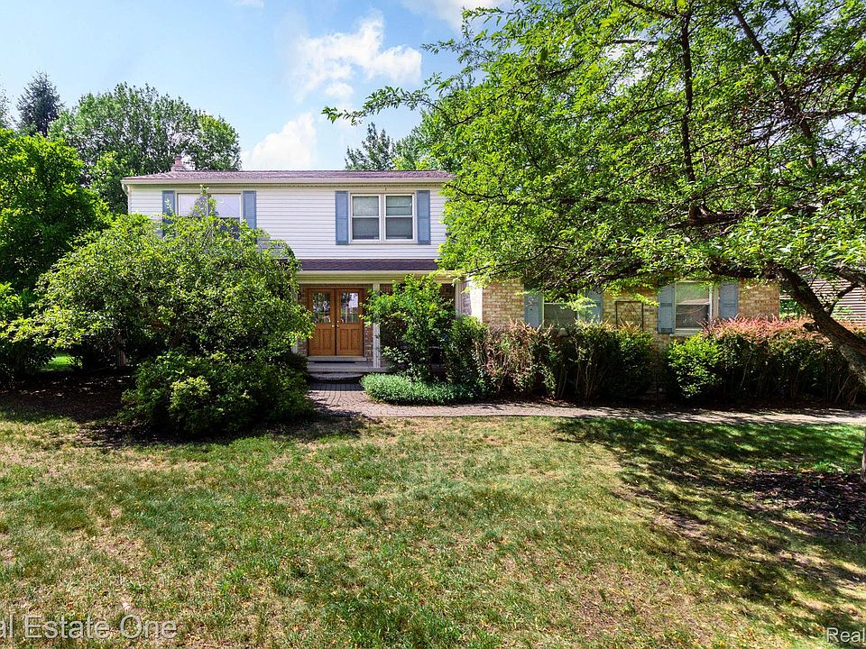 1st image of 6011 Walker Dr