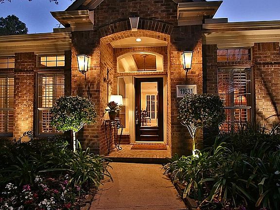 5th image of 11631 Briar Canyon Ct
