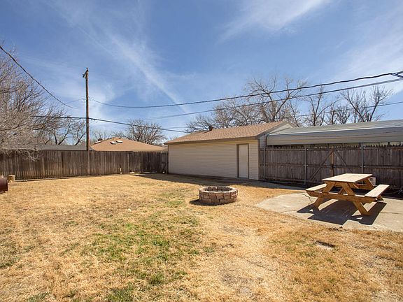 5th image of 3421 Teckla Blvd