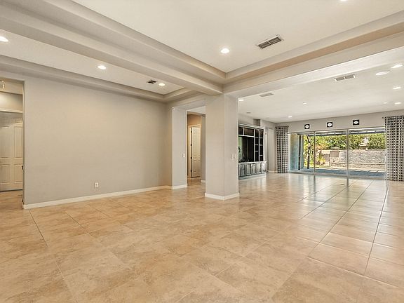 4th image of 1843 S Ponderosa Dr