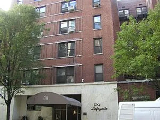 Sold by Douglas Elliman | media 18