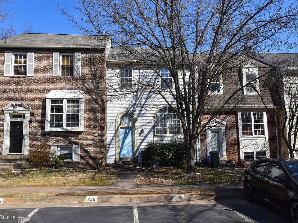 1st image of 5716 Mason Bluff Dr