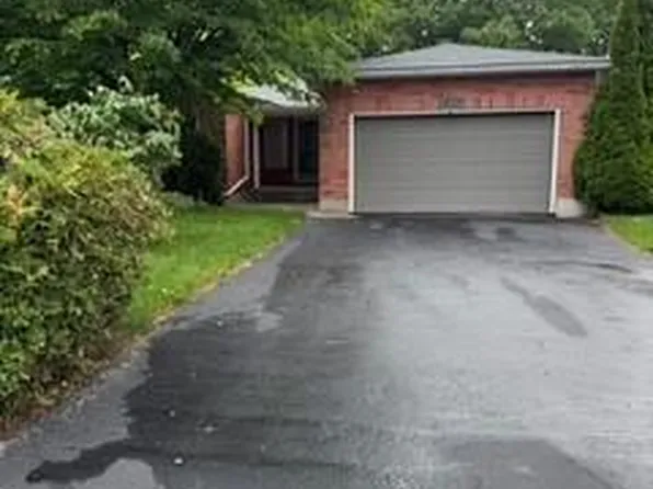 1029 Dina Cres, Midland, ON L4R 5C5