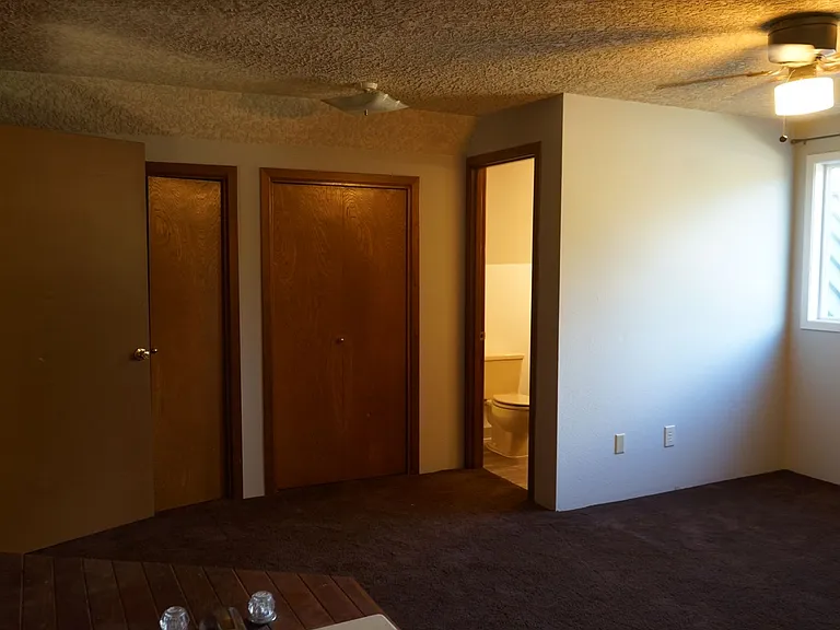 21705 NE 50th Ave — Photo 14