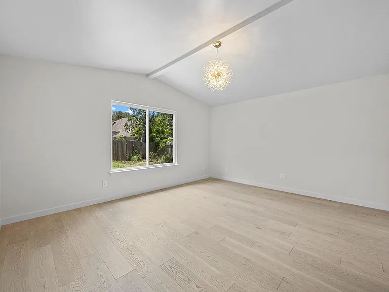 8708 Huebinger Pass — Photo 15