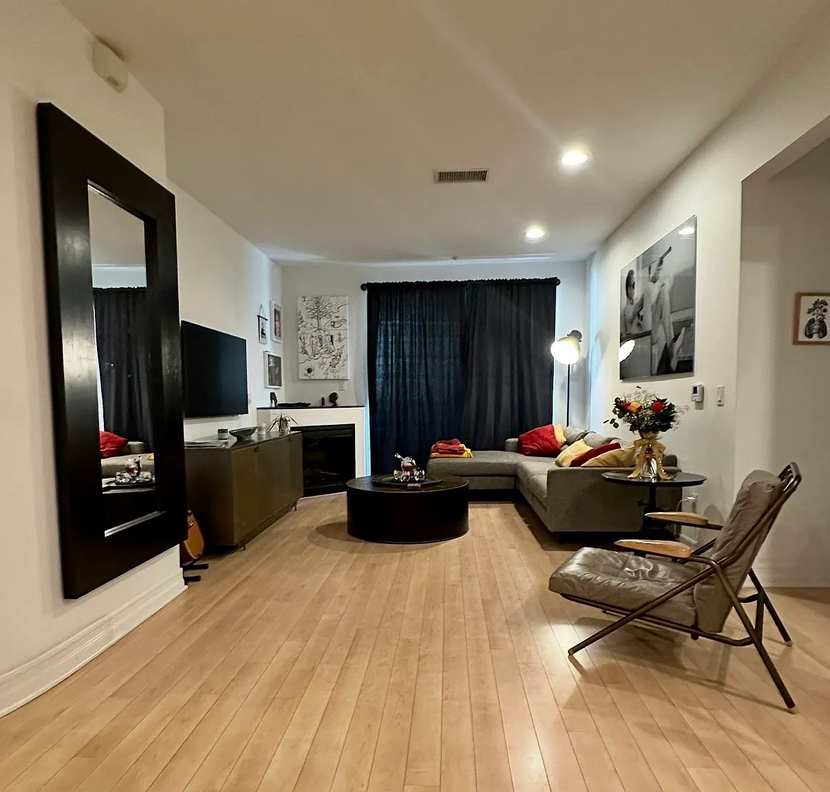 2 bed, 1172 sqft, $3,499 — Photo 1