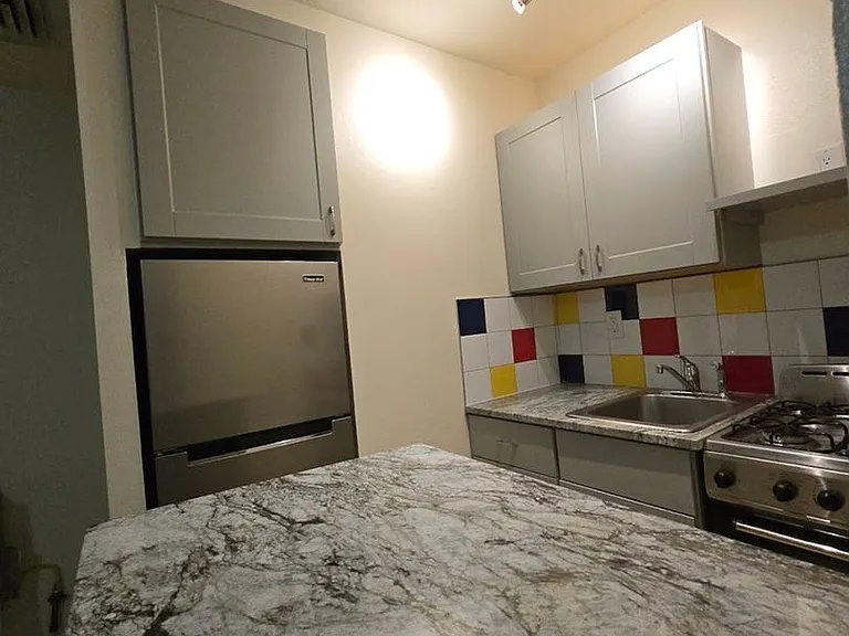 312 Vassar Dr SE — Photo 22