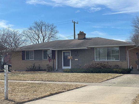 2nd image of 6641 N Wildwood St
