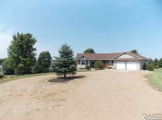 25115 466th Ave, Colton, SD 57018
