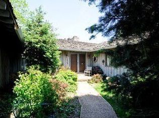 1458 Turkey Trl, Inverness, IL 60067